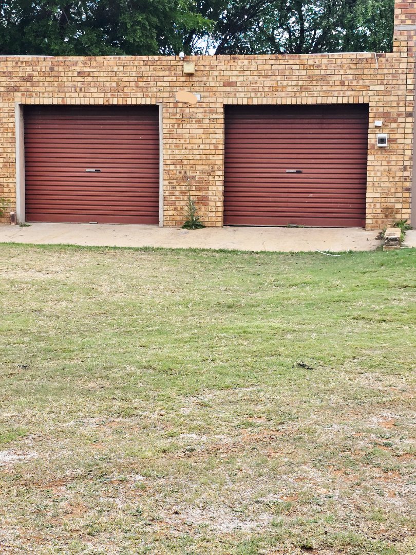 Commercial Property for Sale in Pretorius Kraal Free State